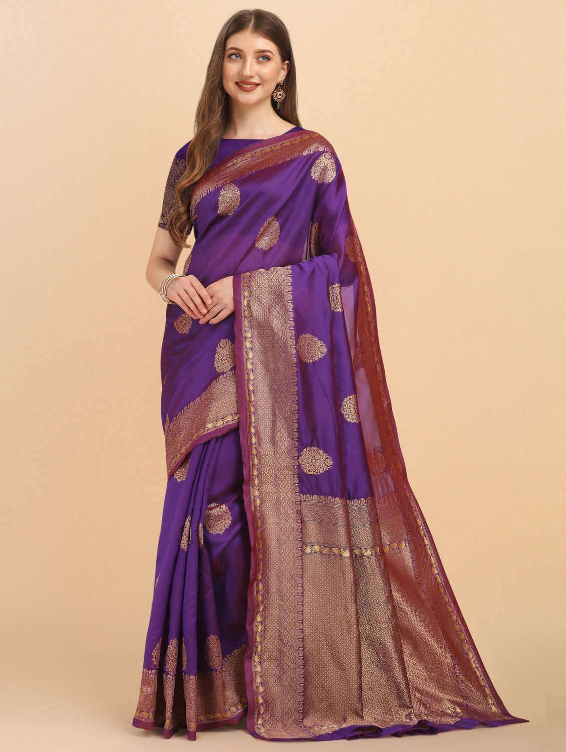 women's banarasi saree