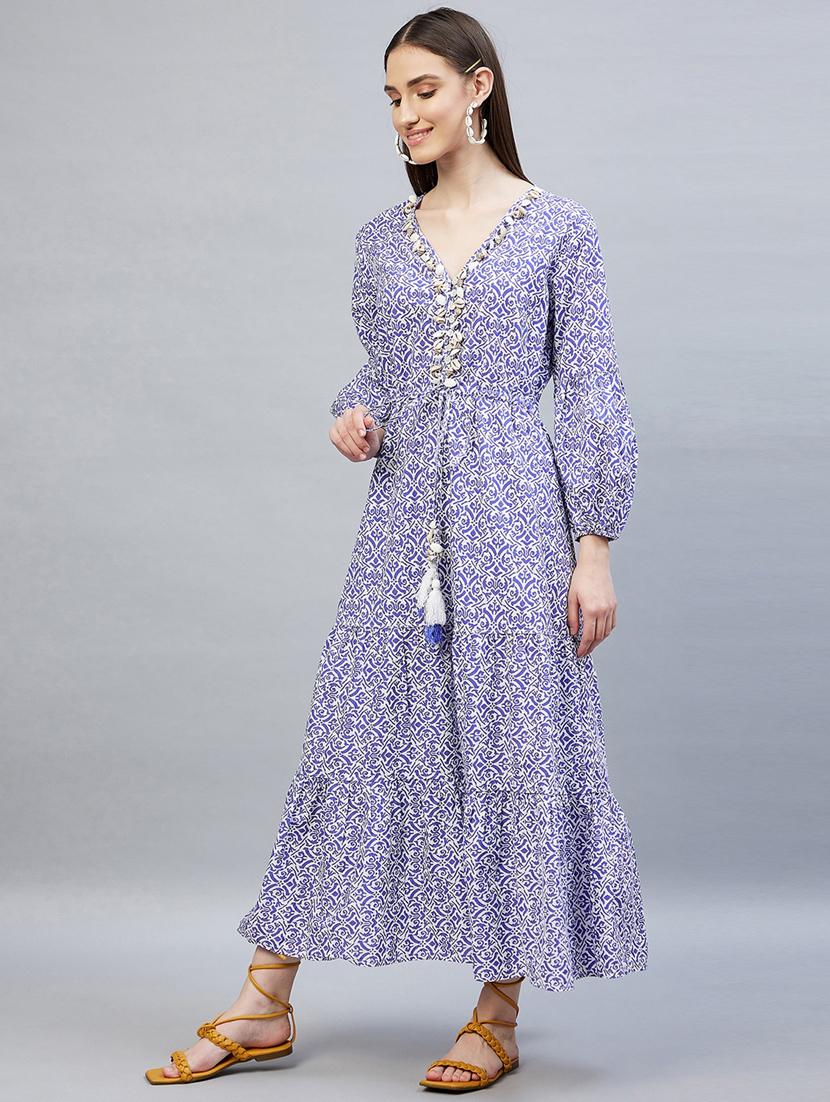 v-neck printed flared dress - 19111270 - Standard Image - 2