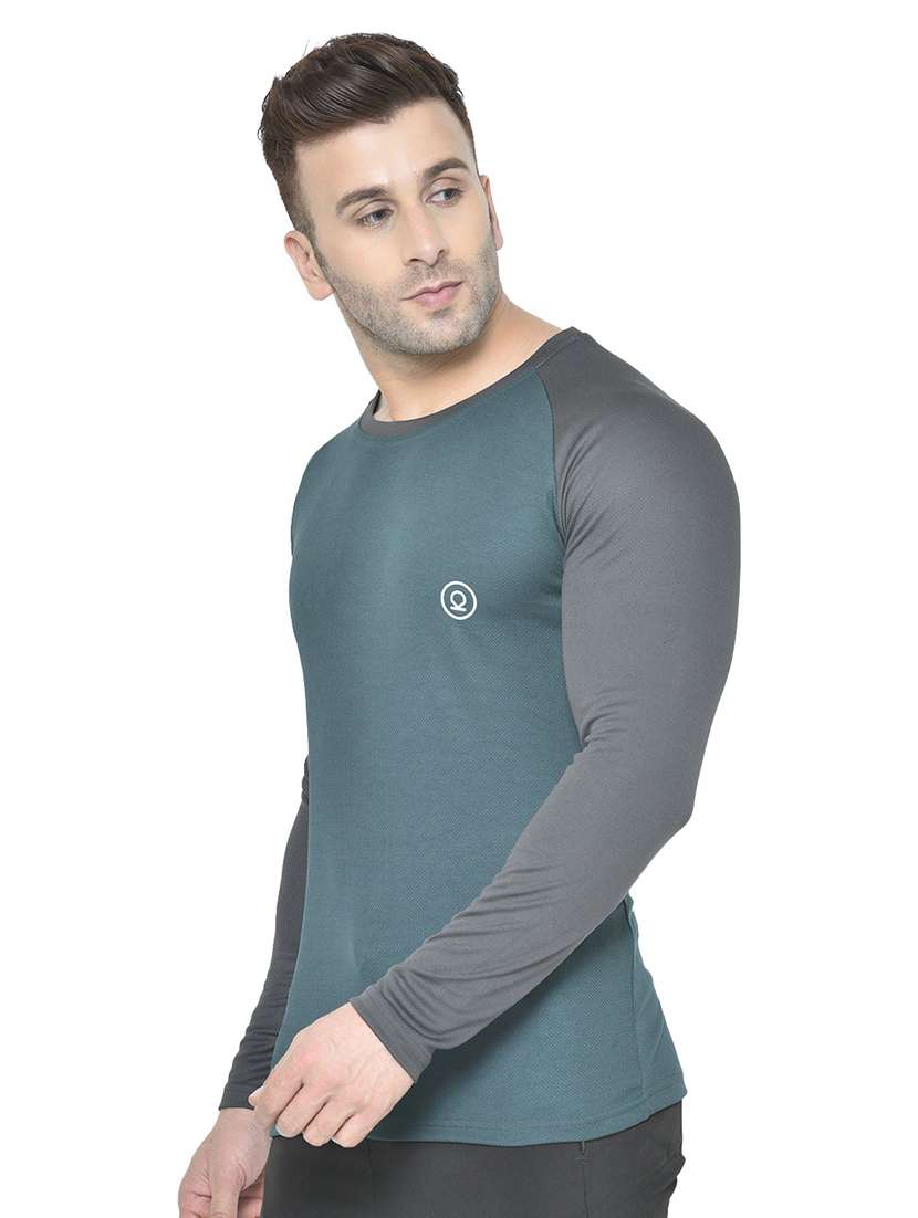 crew neck solid raglan t-shirt  - 19112047 -  Standard Image - 2