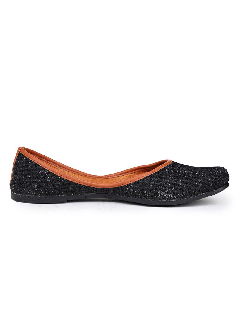 embellished jutis & mojaris - 19117393 - Standard Image - 2