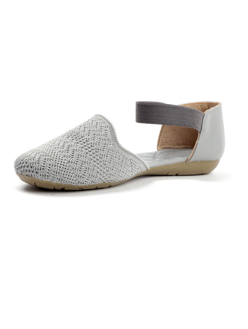 grey ballerina - 19129616 - Standard Image - 2