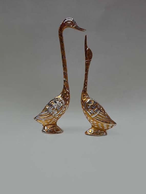 handicraft & artifact showpiece