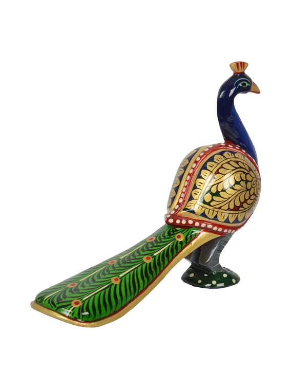 bird & animal showpiece - 19132528 -  Standard Image - 2