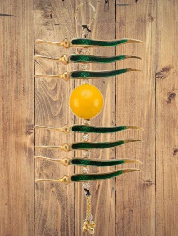 religious idol & figurine - 19132702 -  Standard Image - 2