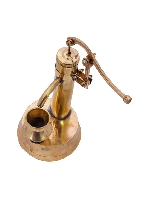 handicraft & artifact showpiece - 19132783 - Standard Image - 2