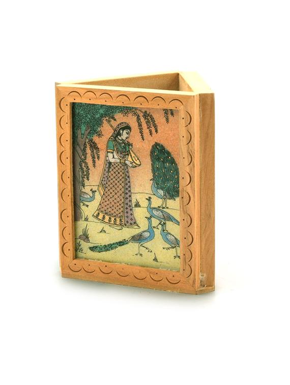 handicraft & artifact showpiece - 19132825 - Standard Image - 2