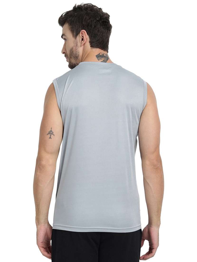 round neck color block t-shirt - 19155911 -  Standard Image - 2