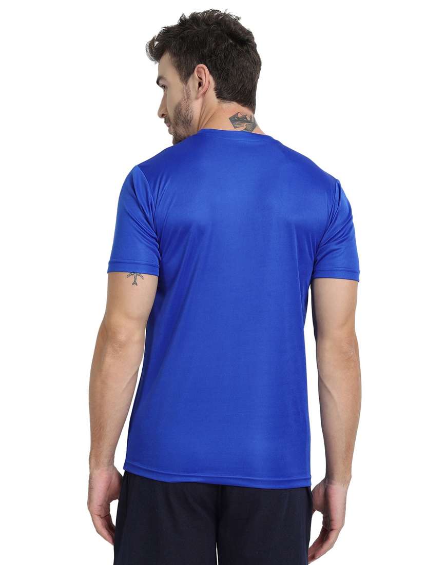 men round neck solid regular t-shirt - 19156772 -  Standard Image - 2