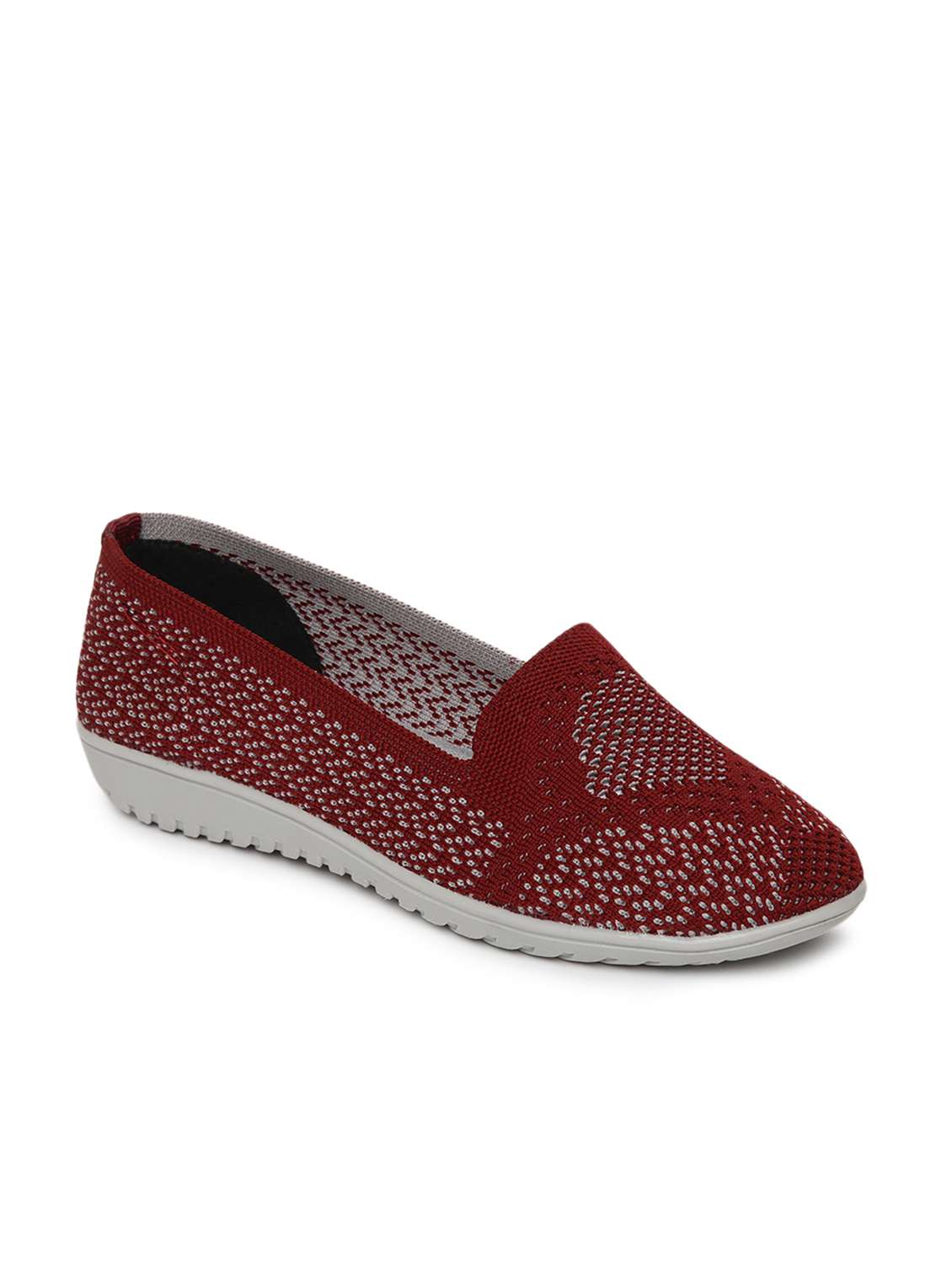 women slip on ballerina