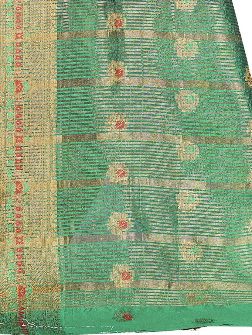 red jacquard saree with blouse - 19163421 - Standard Image - 2