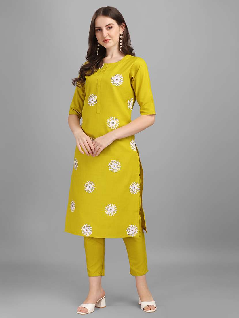 embroidered kurta pant dupatta set - 19169546 -  Standard Image - 2