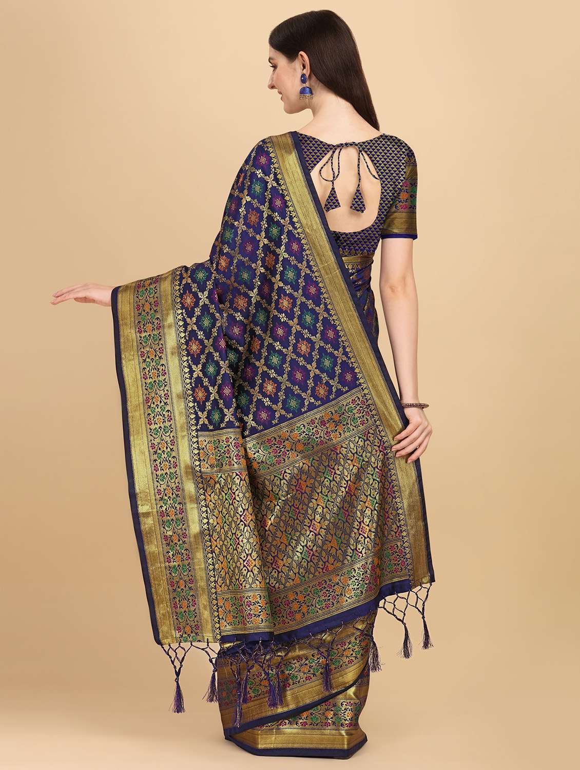 self design woven saree - 19176500 -  Standard Image - 2