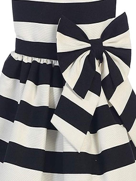 girls round neck sleeveless frock - 19178651 - Standard Image - 2