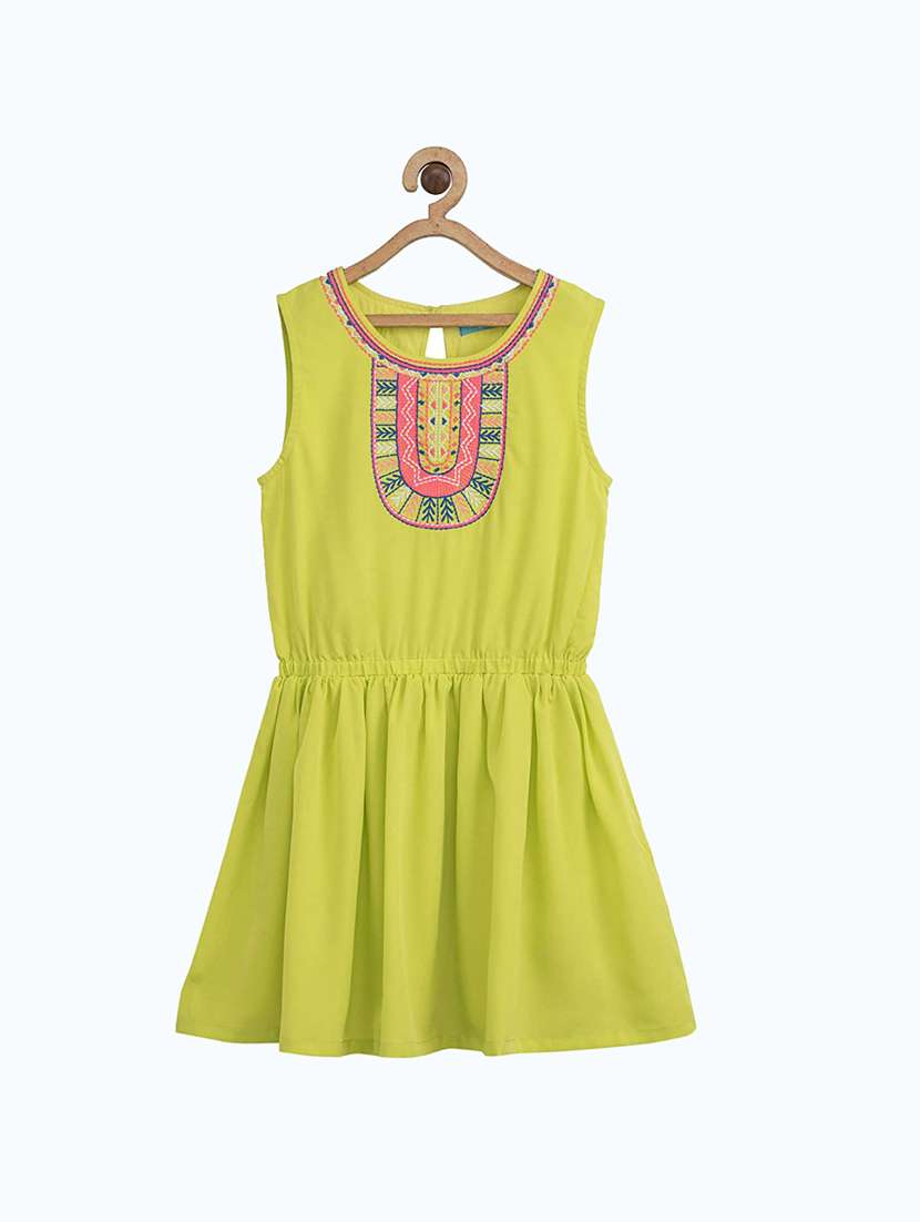 girls round neck sleeveless frock