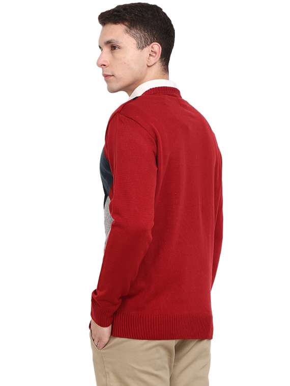 men round neck solid sweater - 19197649 -  Standard Image - 2
