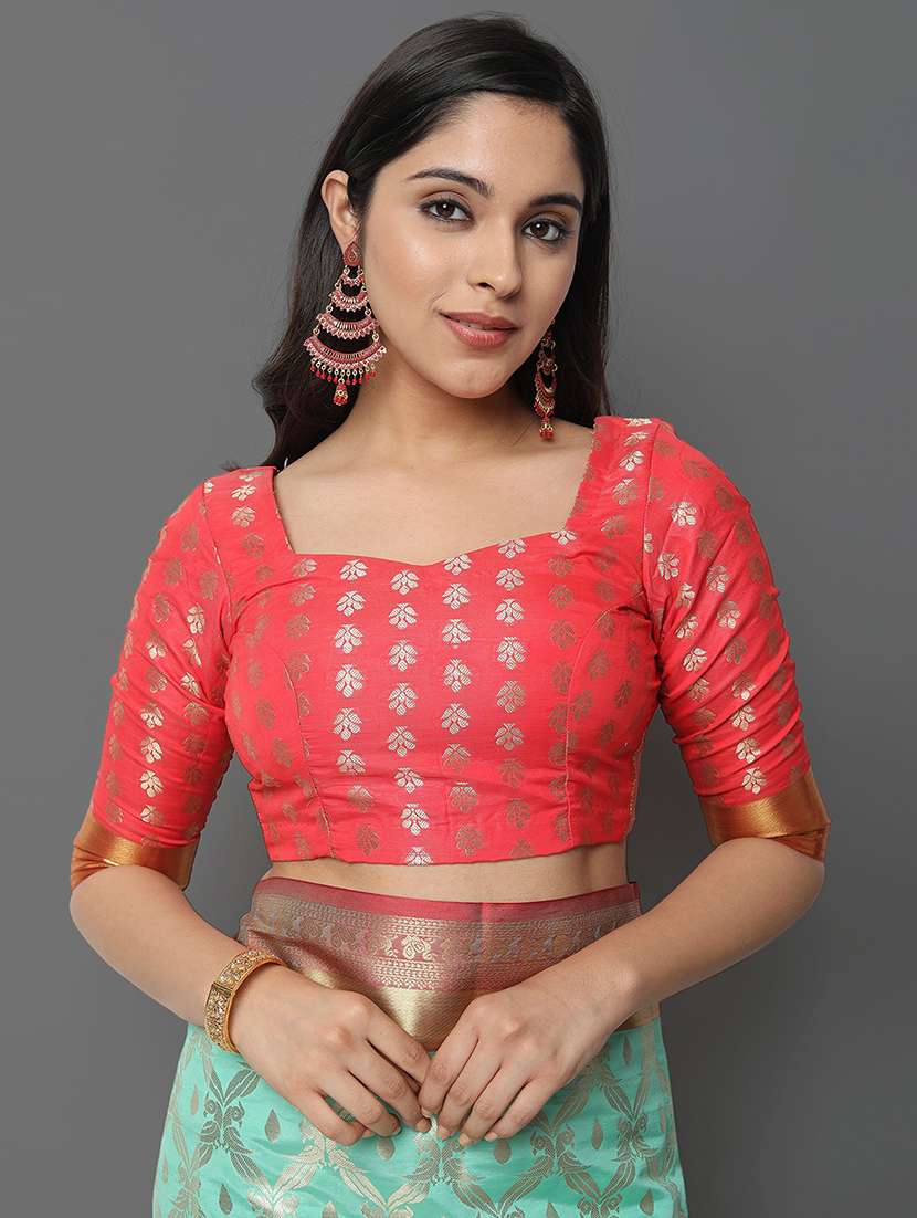 light blue silk blend kanjivaram saree with blouse - 19198039 - Standard Image - 2
