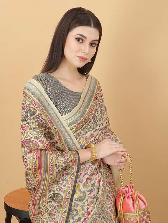 paisley printed saree with blouse - 19199876 - Standard Image - 2