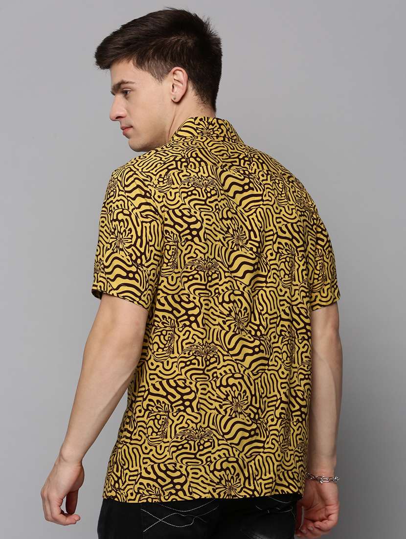 mens printed casual shirt - 19208187 - Standard Image - 2
