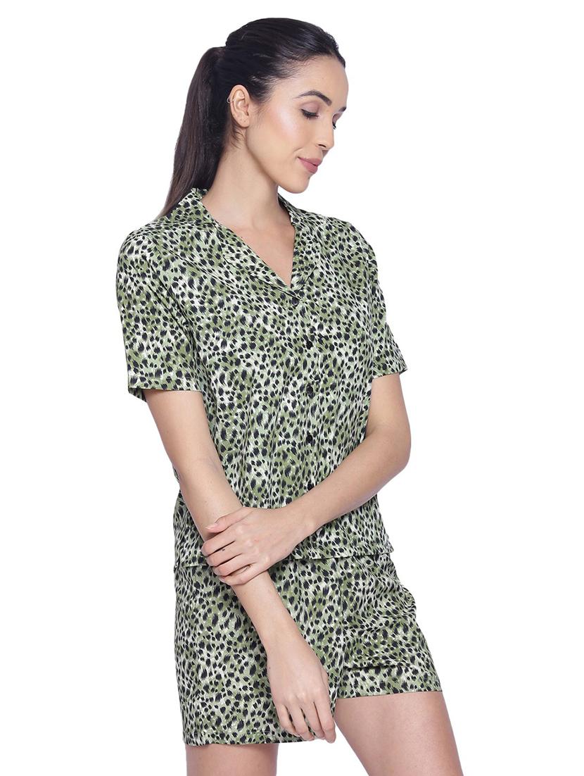 women printed shorts night suit set - 19293966 - Standard Image - 2