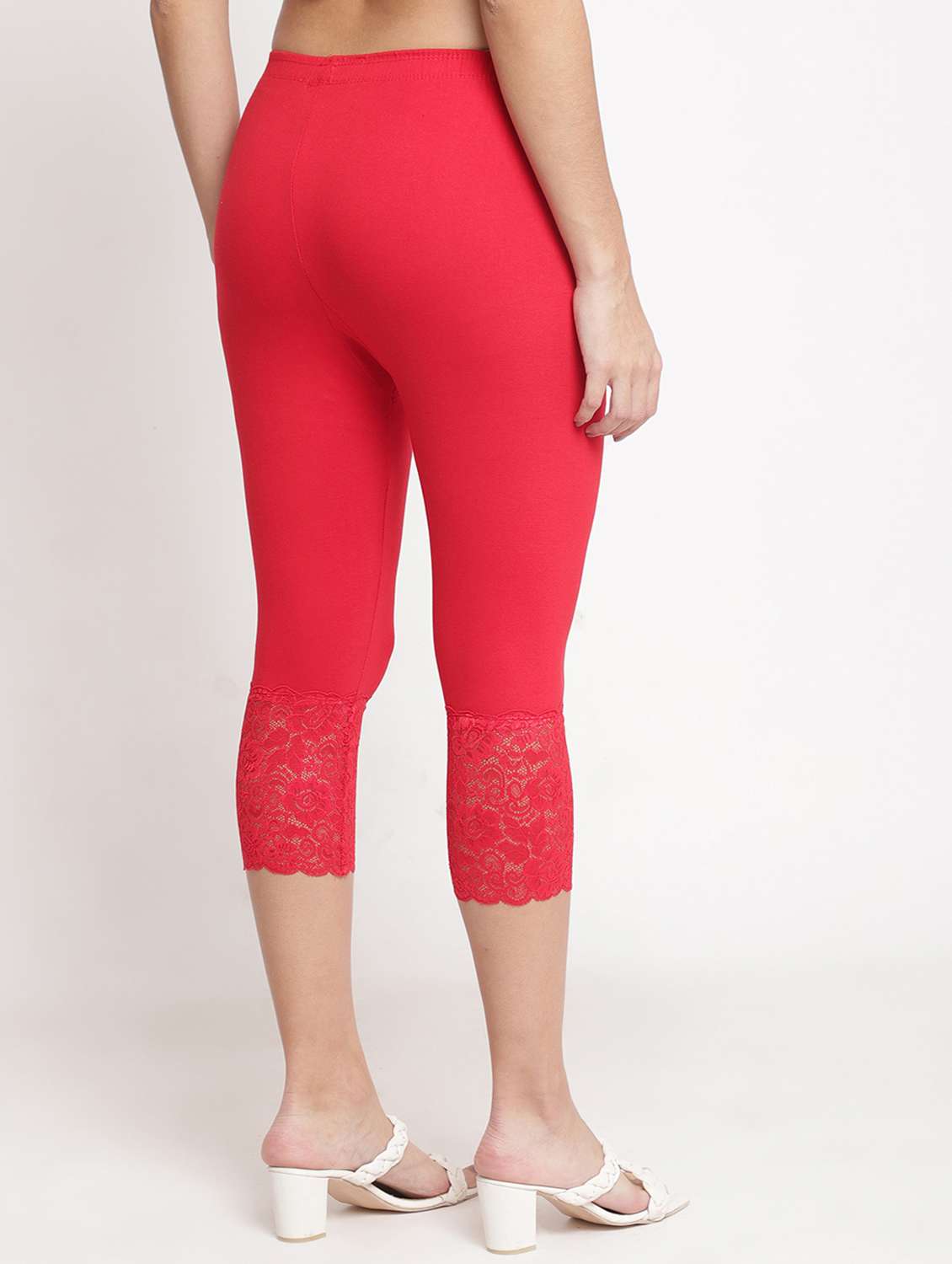 red solid leggings capri - 19295514 - Standard Image - 2