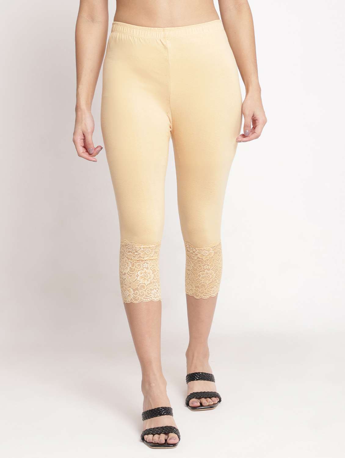 beige solid leggings capri