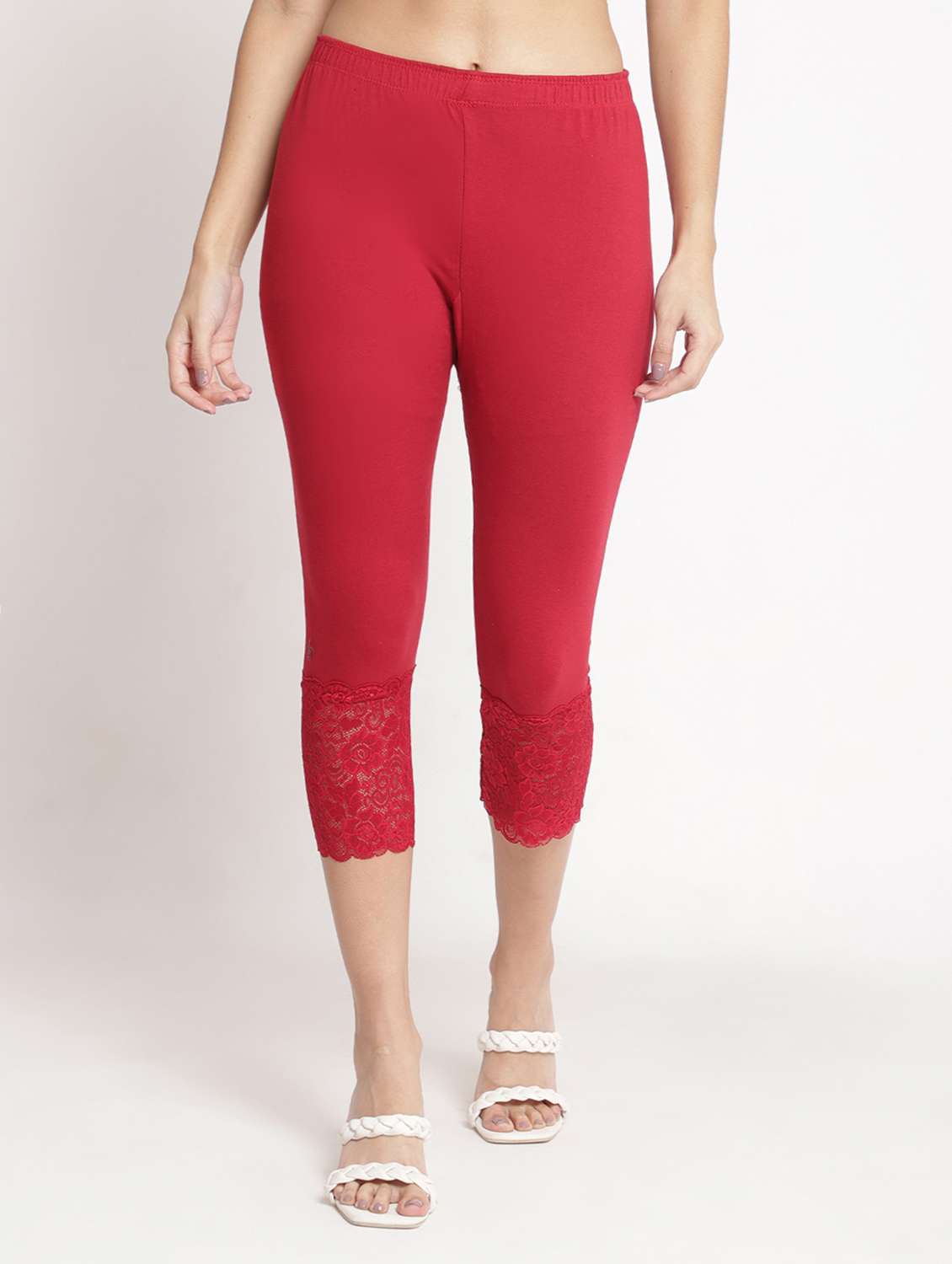 red solid leggings capri - 19295518 - Zoom Image - 0