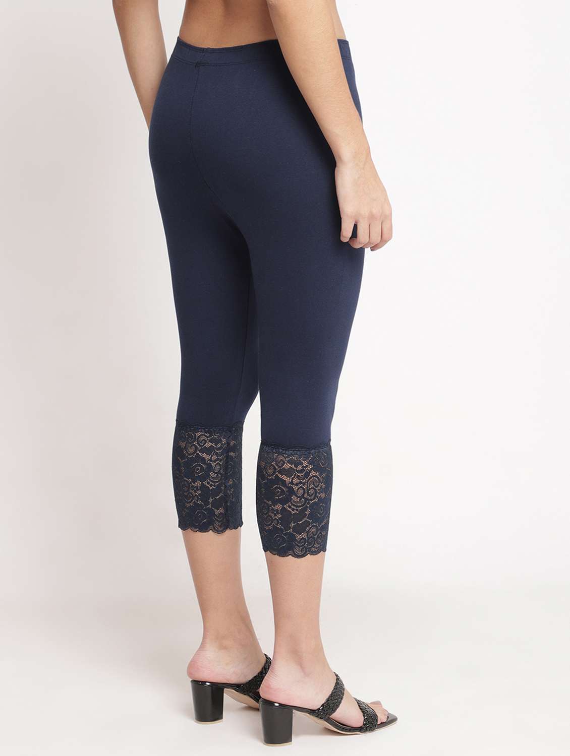 navy blue solid leggings capri - 19295519 - Standard Image - 2