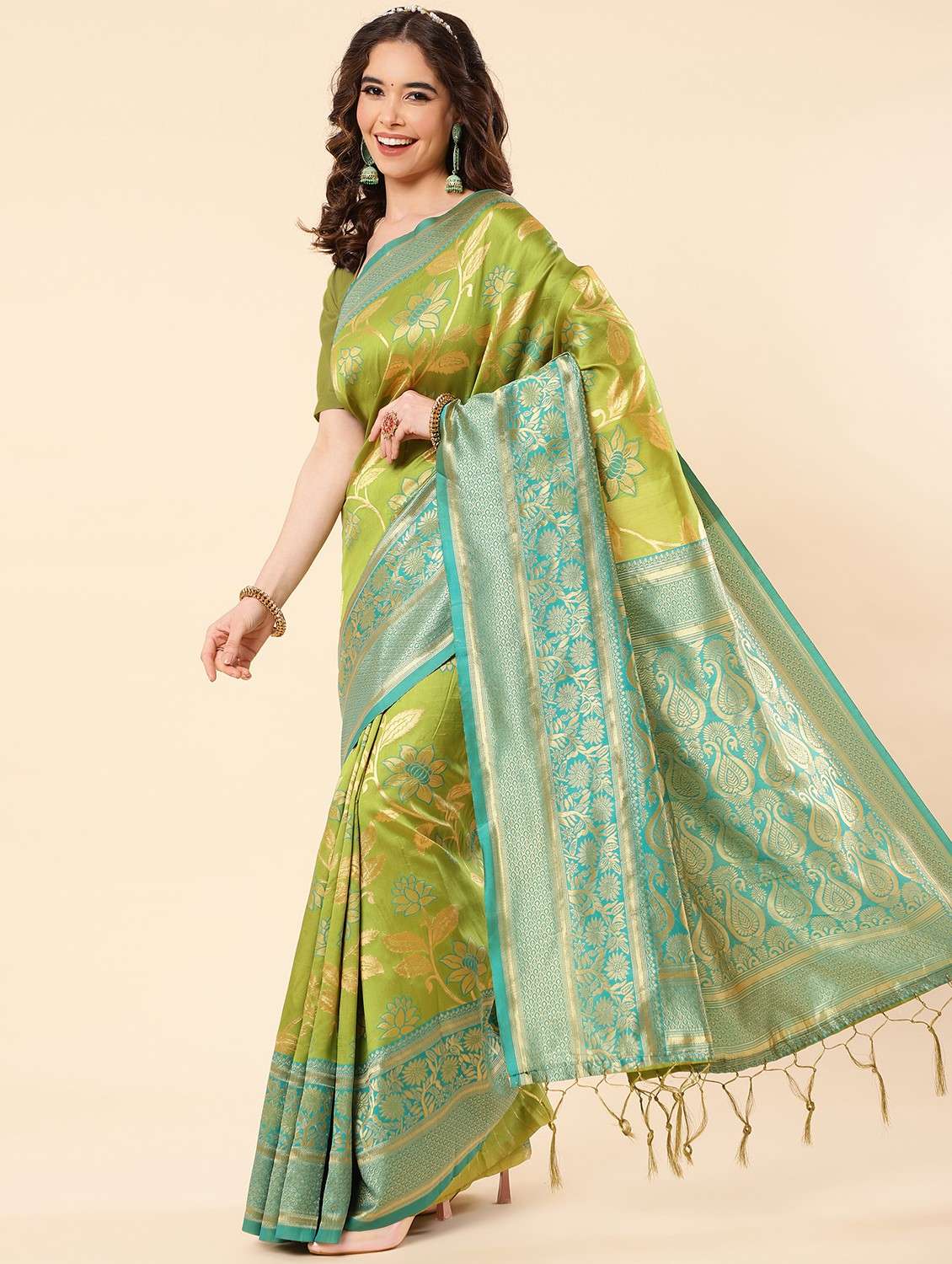 women's banarasi saree with blouse