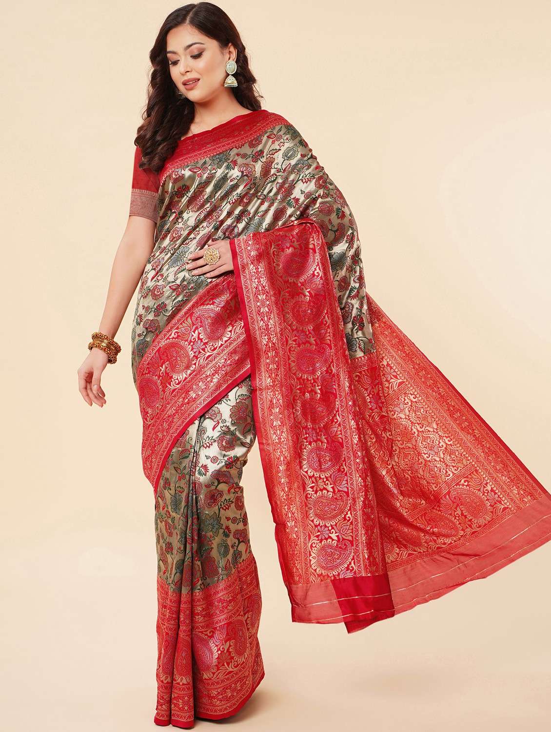 women's banarasi saree with blouse