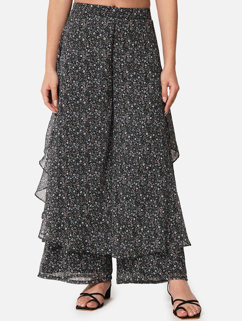 black florals print flared palazzo - 19298123 - Zoom Image - 0