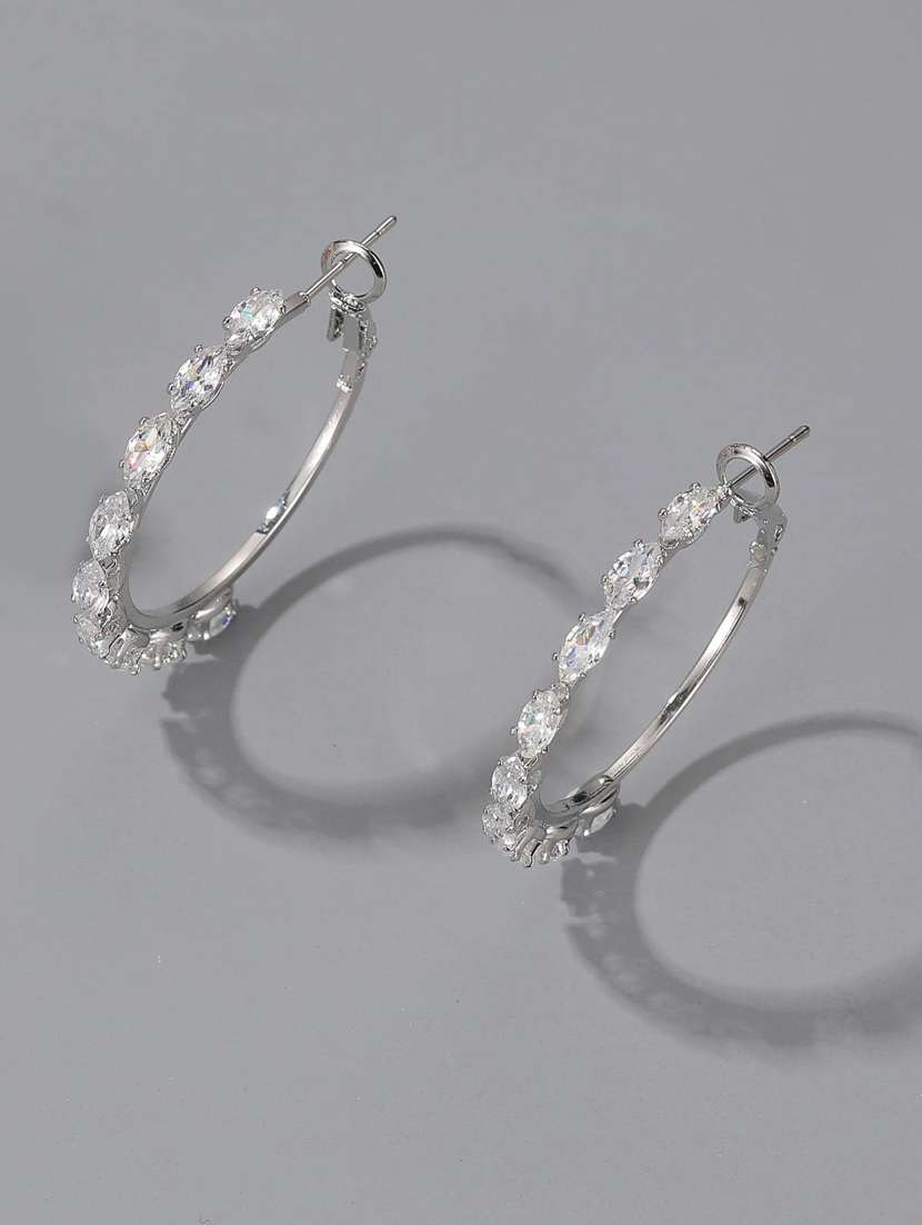 silver metal hoop earring