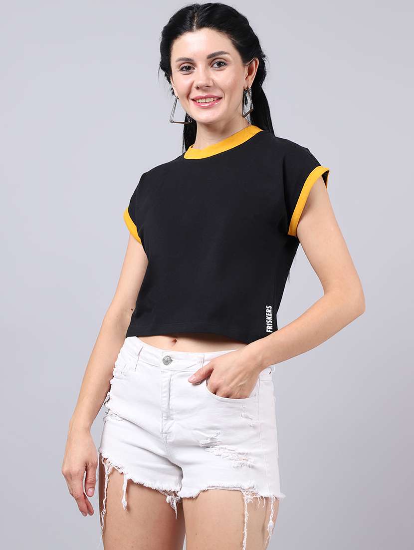 black round neck solid crop t-shirt