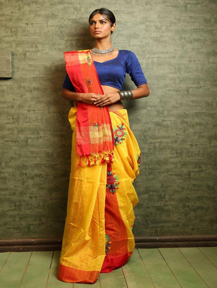 women's self design yellow colored saree with blouse - 19328905 - Zoom Image - 0