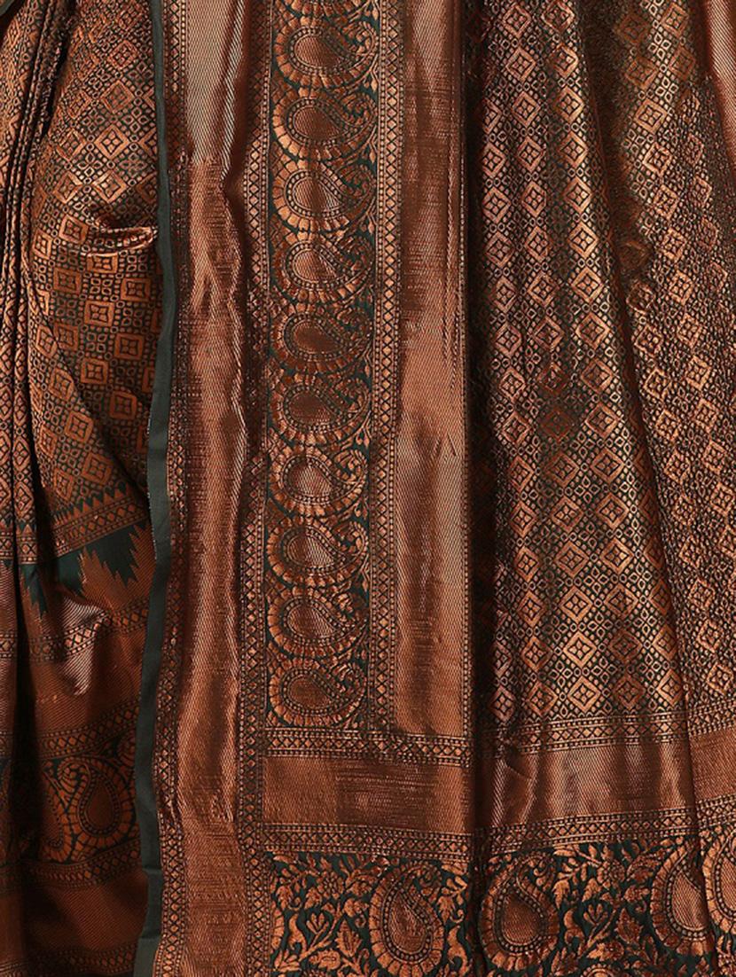 contrast border woven saree with blouse - 19349325 - Standard Image - 2