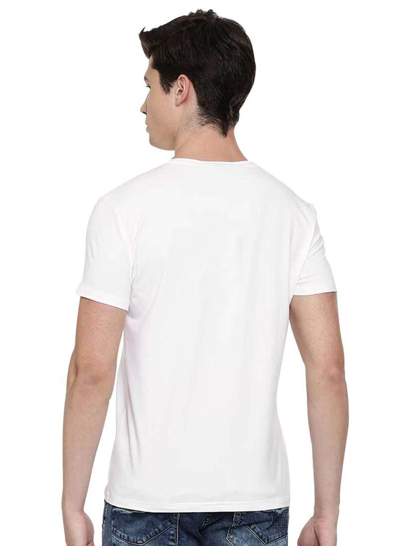 men chest print short sleeve t-shirt - 19353198 -  Standard Image - 2