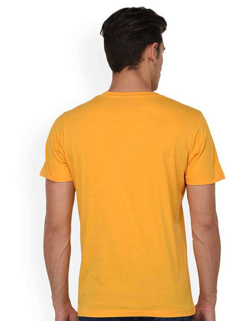 men round neck placement print t-shirt - 19353323 -  Standard Image - 2