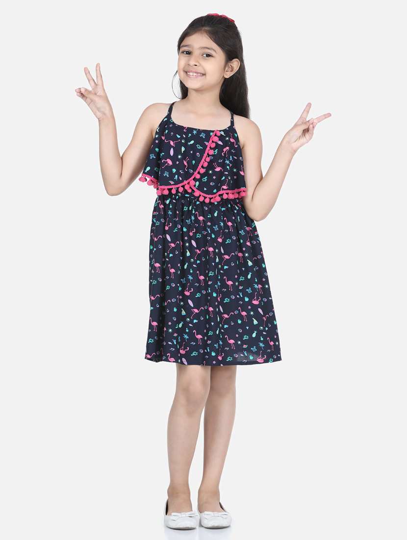 girls round neck sleeveless frock