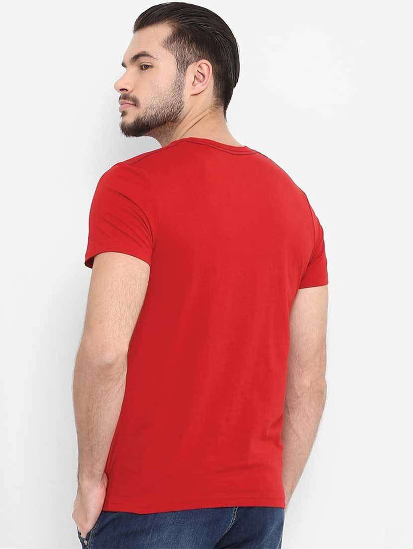 men round neck chest print sweatshirt - 19385721 -  Standard Image - 2