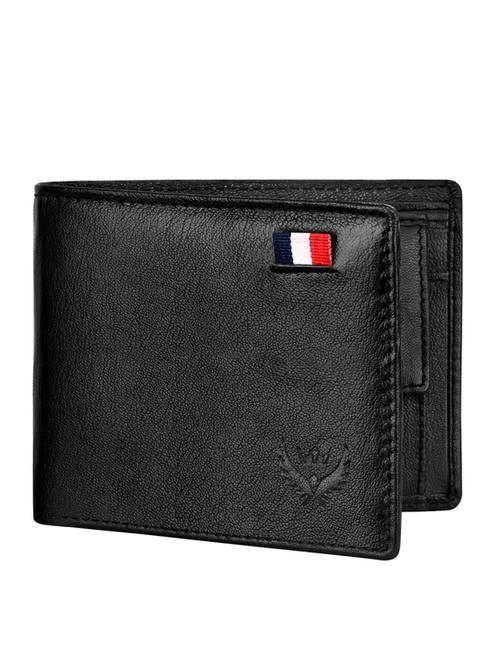 black grain texture leather wallet - 19388649 -  Standard Image - 0