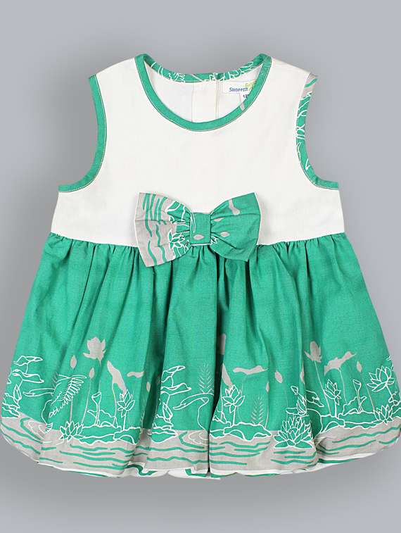 girls round neck sleeveless frock
