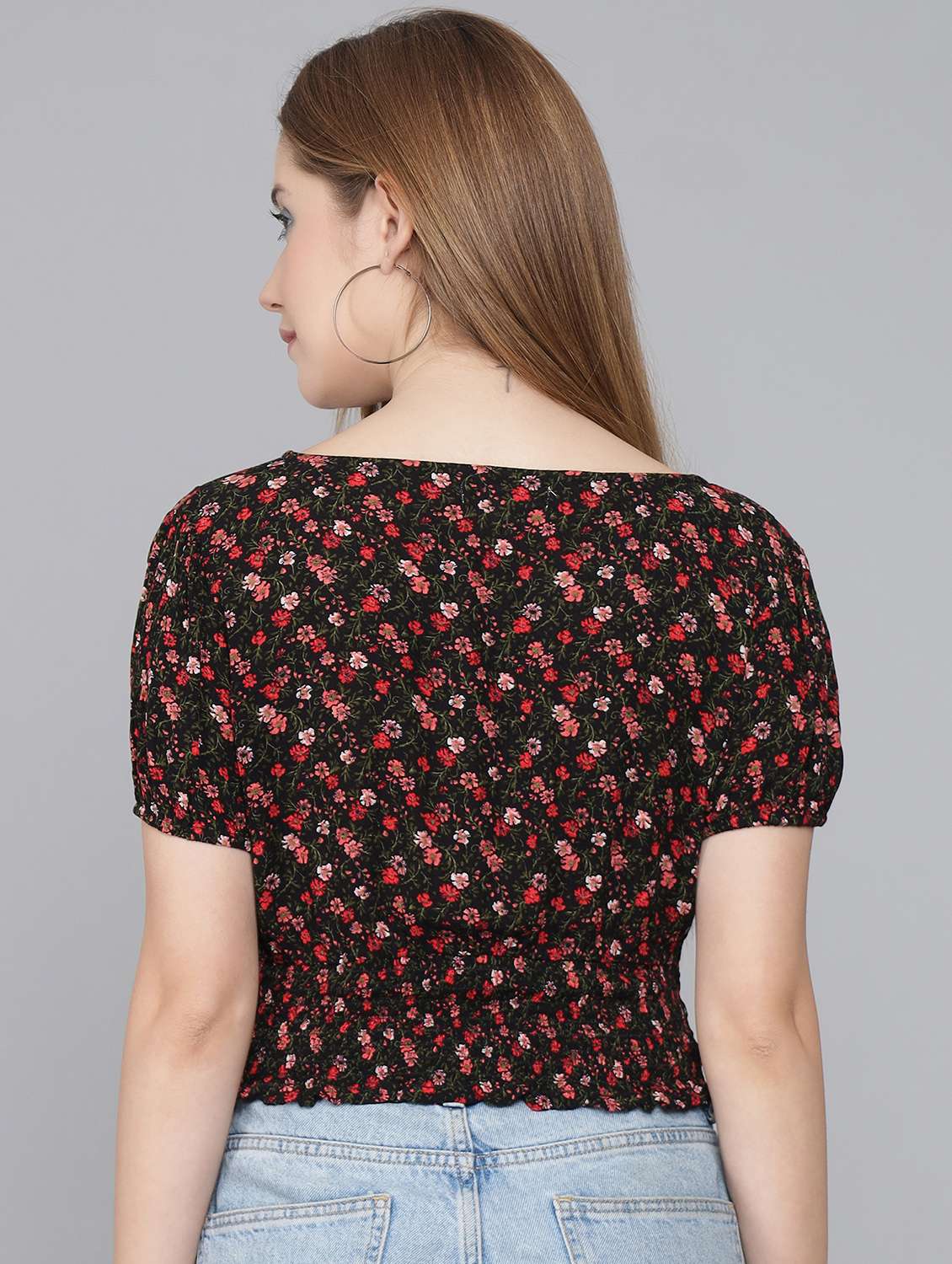 women's crop v neck top - 19408043 -  Standard Image - 2