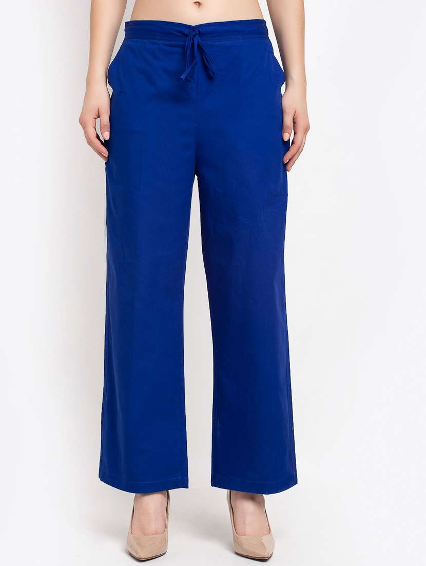 women solid mid rise wide leg trousers 