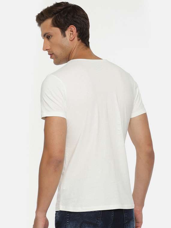 men round neck front print t-shirt - 19412032 - Standard Image - 2