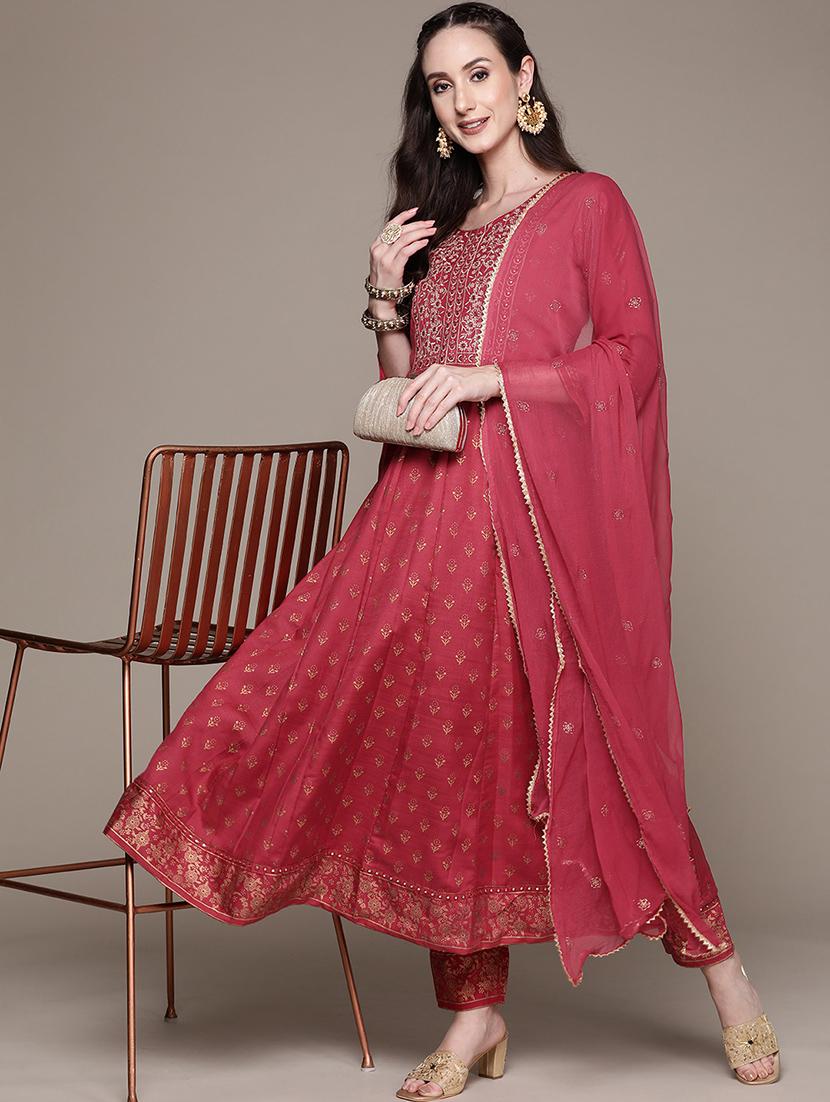 women three quarter sleeve anarkali kurta pant with dupatta set - 19412688 - Zoom Image - 0