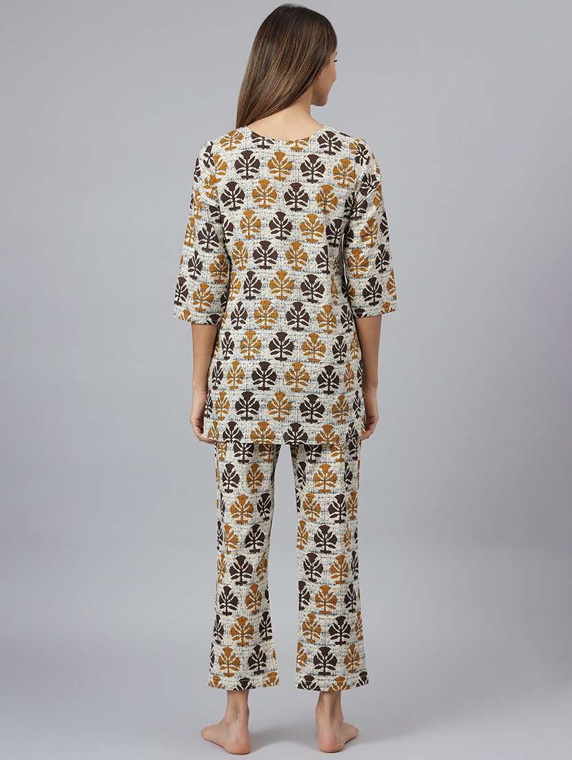 pinted pyjama set nightwear - 19416126 -  Standard Image - 2