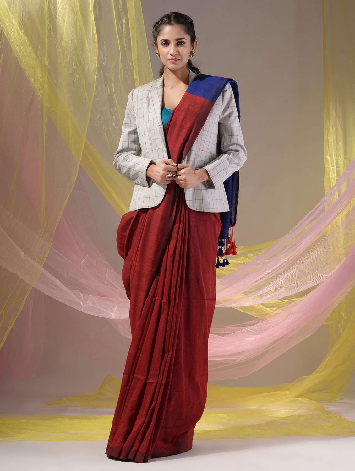 women's solid red colored saree with blouse