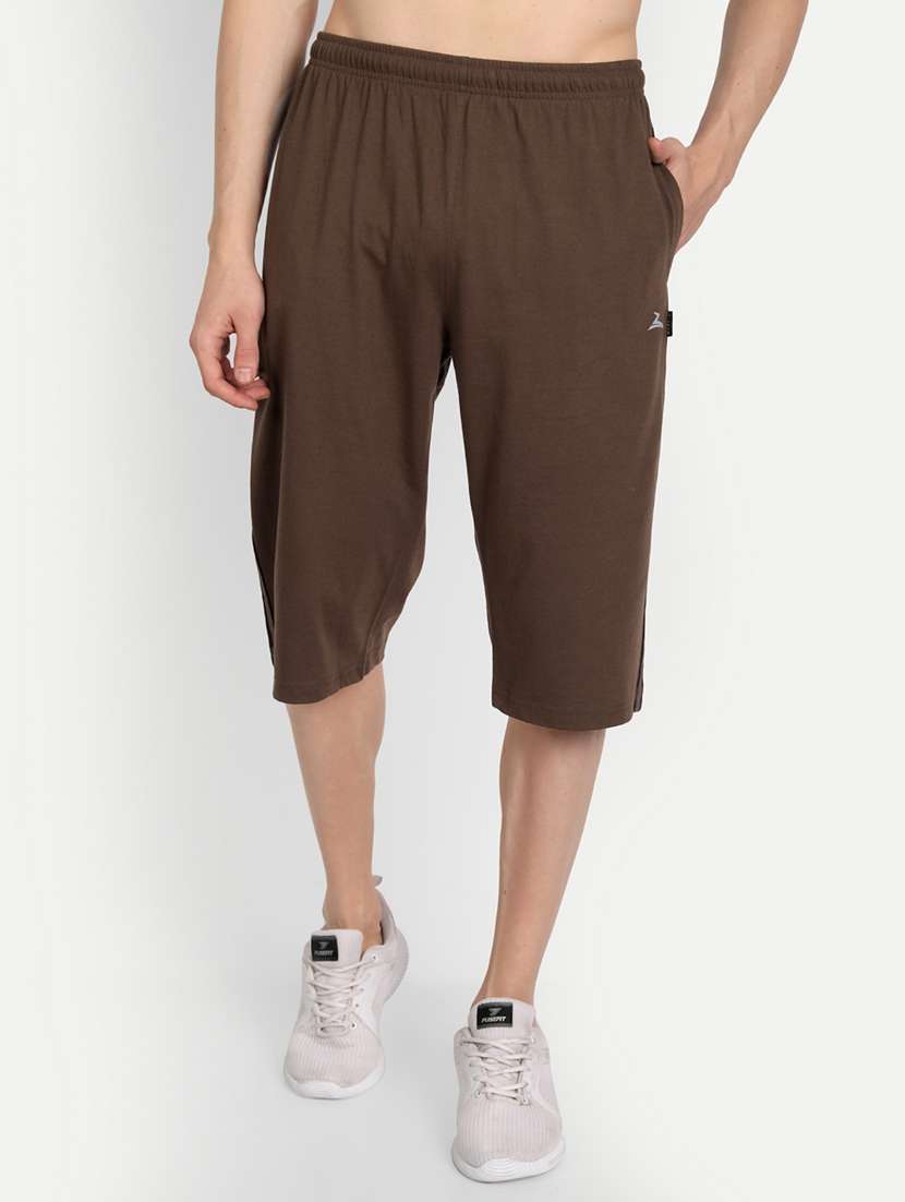 men solid mid rise bermuda
