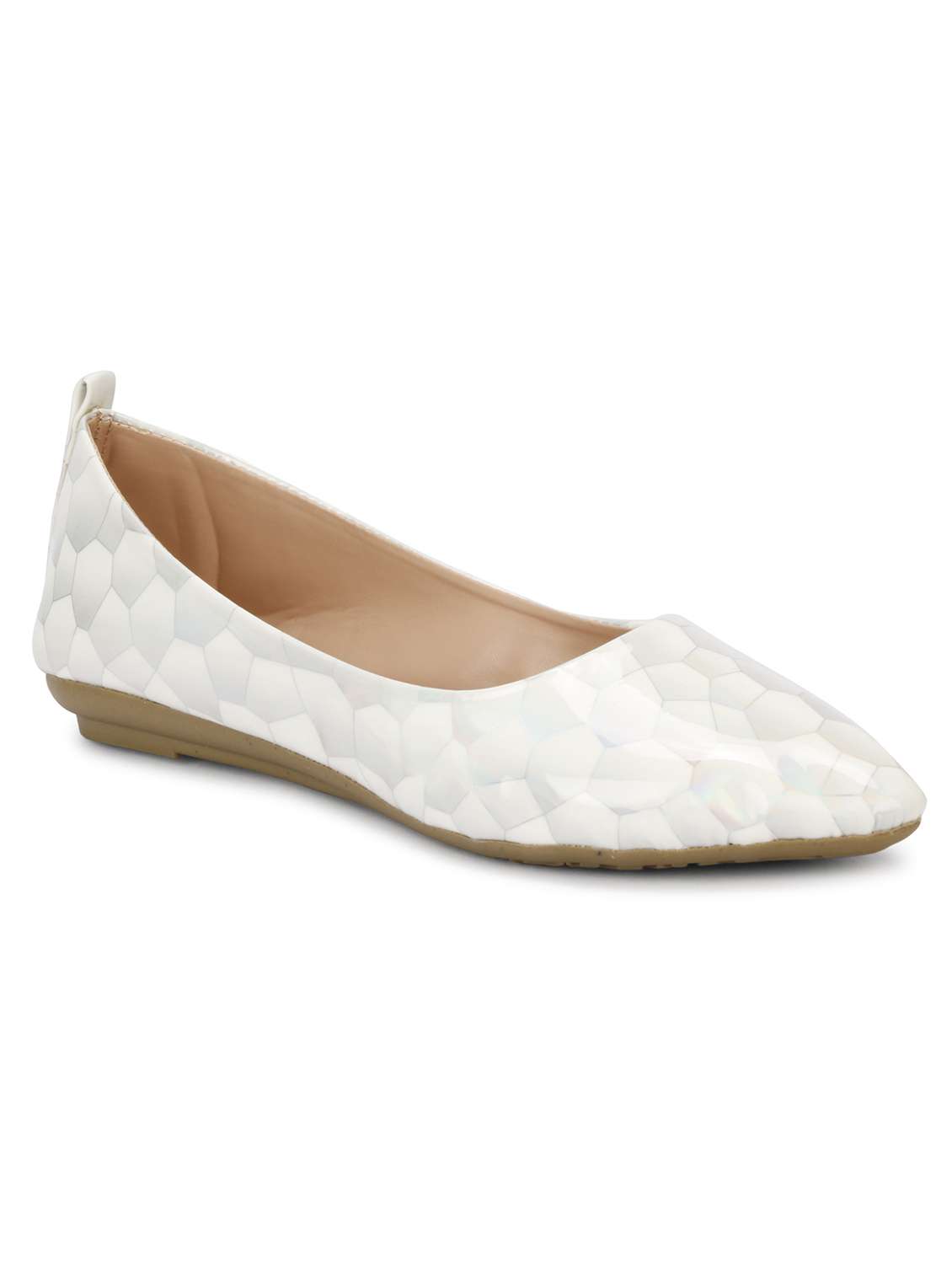 women slip on ballerina