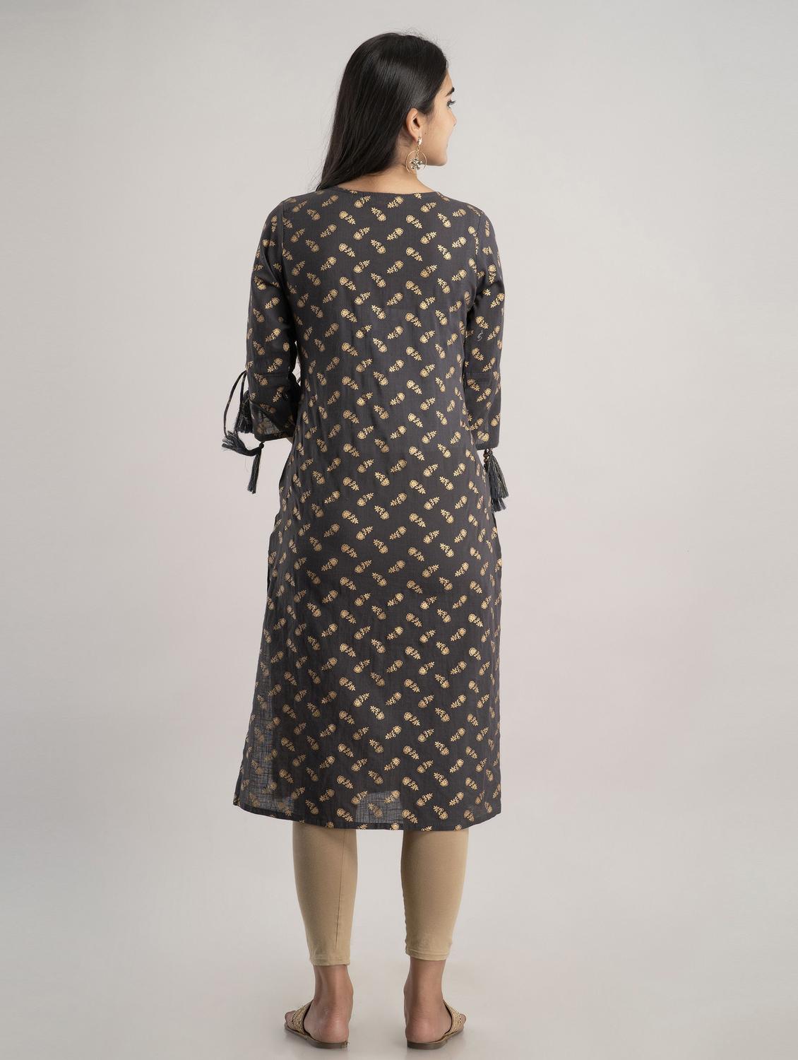 women's straight kurta - 19481932 - Standard Image - 2