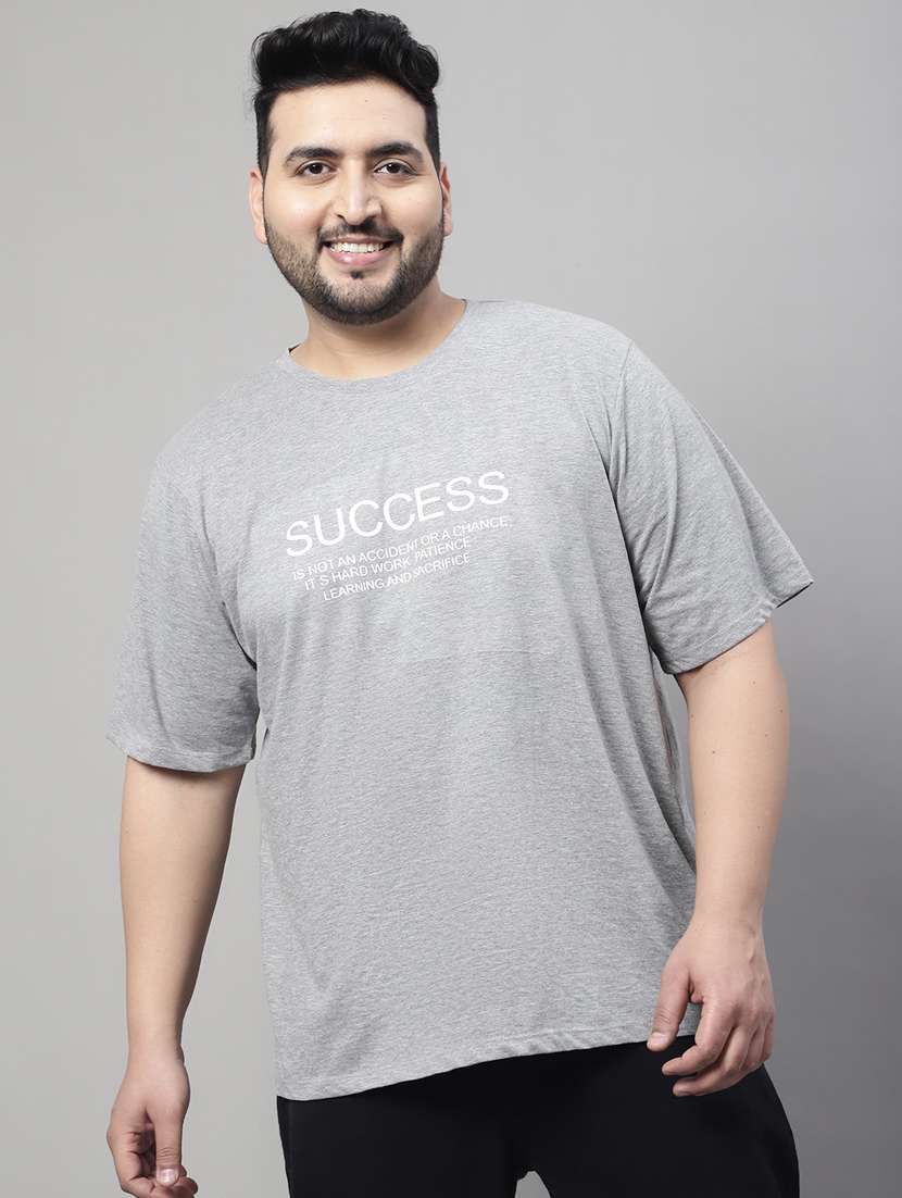 round neck chest printed regular t-shirt